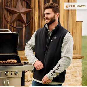 Ariat Men's Vernon Softshell Vest in Black.